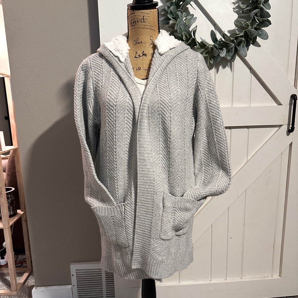 Madden Girl cardigan. Women’s size L. NWT!